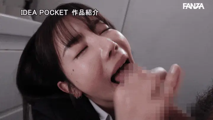 【楓カレン】美女OLが嫌いだったはずの上司を舌上発射手コキしちゃう！