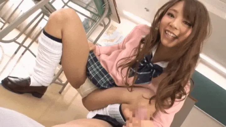 【河南実里】ギャルJKが手コキしながらチ●ポを撮影し「インスタ映え～！」