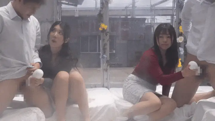 【谷あづさ 赤城穂波】美女人妻が童貞にオナホ手コキしちゃう！